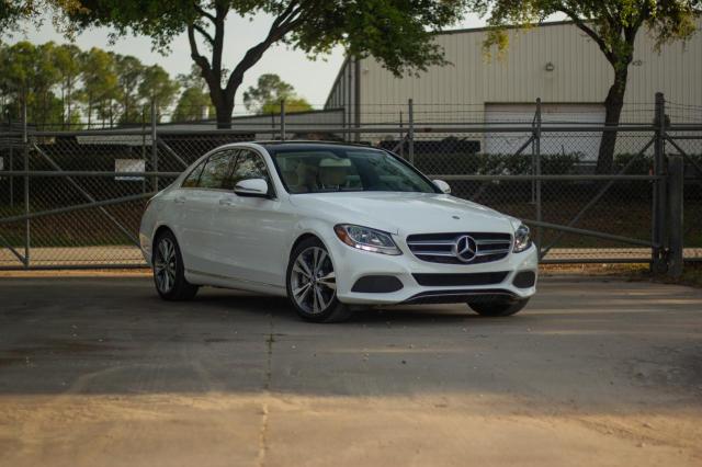 WDDWF4JB6JR391352 - 2018 MERCEDES-BENZ C 300 WHITE photo 2