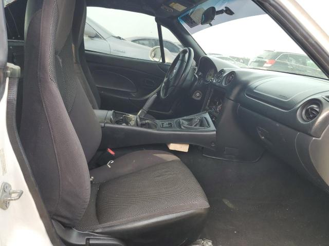 JM1NB353510209661 - 2001 MAZDA MX-5 MIATA BASE WHITE photo 10