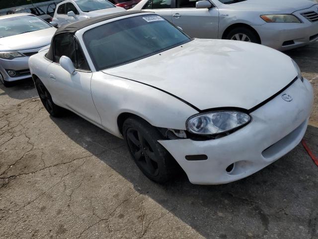 JM1NB353510209661 - 2001 MAZDA MX-5 MIATA BASE WHITE photo 4