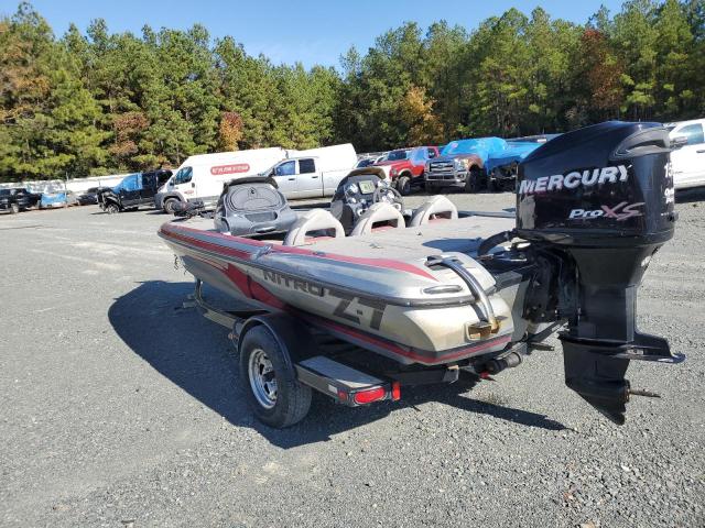 BUJ53020F011 - 2011 NITR BOAT RED photo 3