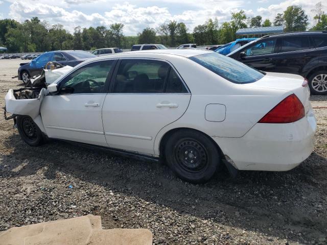 1HGCM564X7A190095 - 2007 HONDA ACCORD LX WHITE photo 2