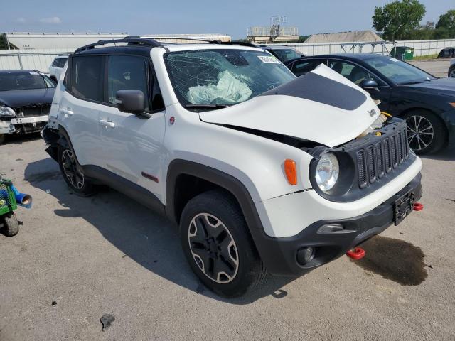 ZACCJBCT0FPB63583 - 2015 JEEP RENEGADE TRAILHAWK WHITE photo 4