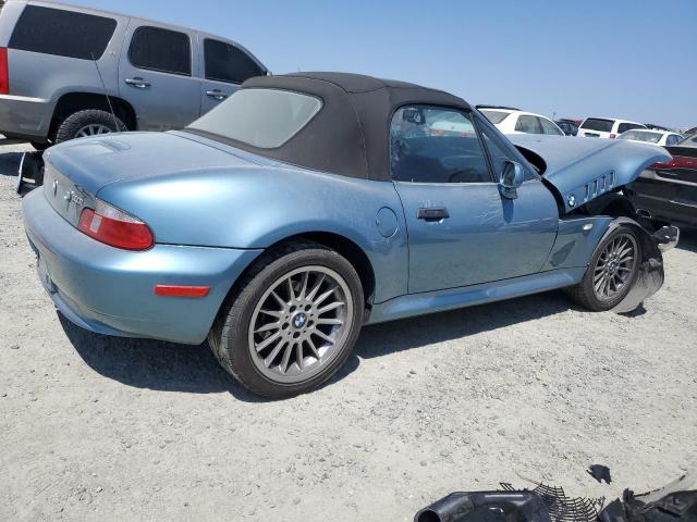 4USCN53442LL50978 - 2002 BMW Z3 3.0 BLUE photo 3