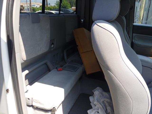 5TETU62N05Z020690 - 2005 TOYOTA TACOMA PRERUNNER ACCESS CAB WHITE photo 6