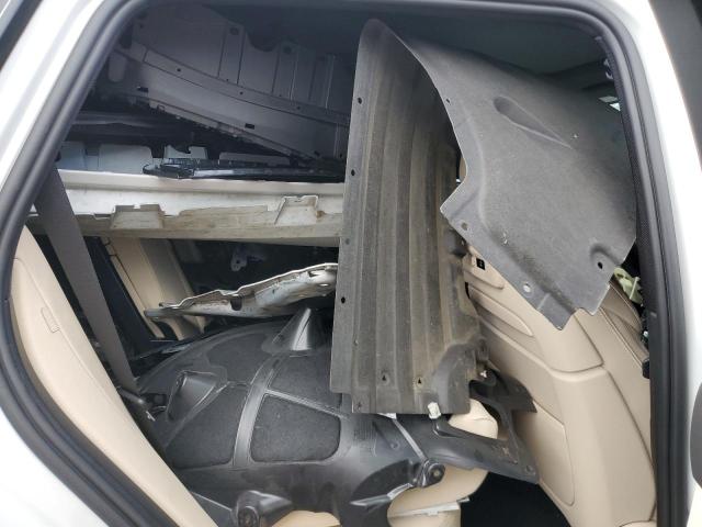 5UXCR6C0XN9J93065 - 2022 BMW X5 XDRIVE40I WHITE photo 11