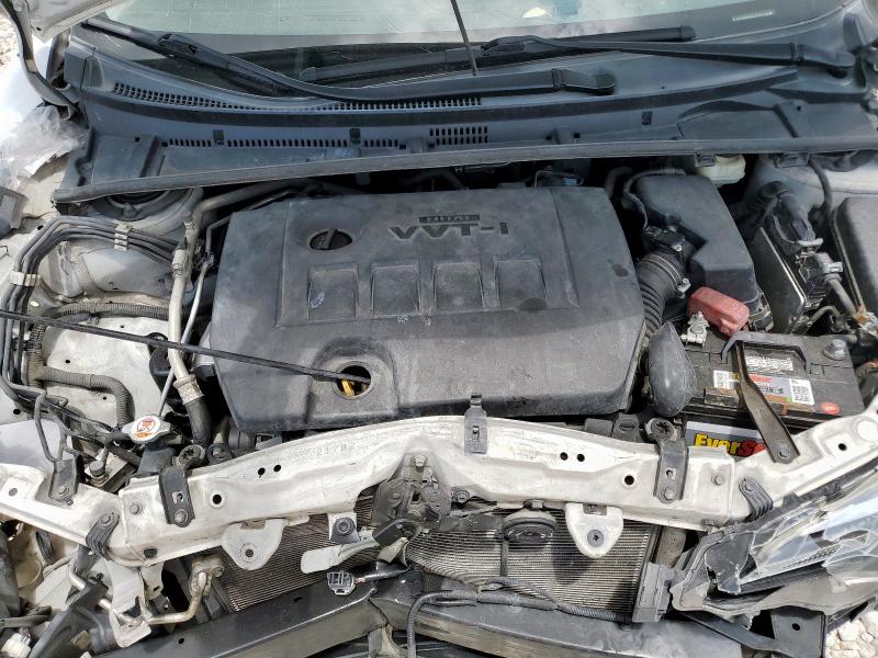 5YFBURHEXJP747159 - 2018 TOYOTA COROLLA L თეთრი ფოტო 11