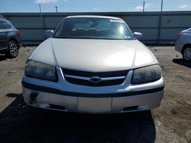 2G1WF52E249440210 - 2004 CHEVROLET IMPALA SILVER photo 5