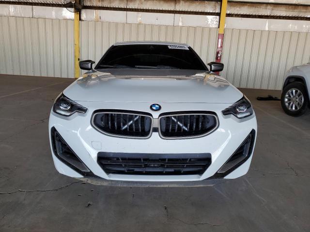 3MW53CM05N8C47419 - 2022 BMW M240XI WHITE photo 5