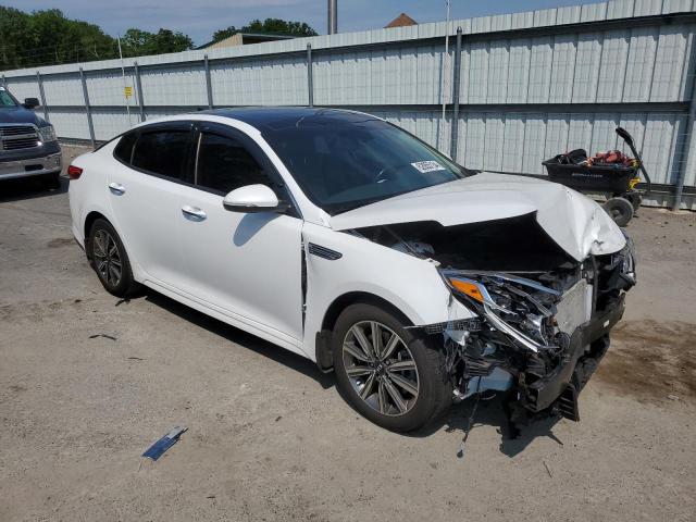 5XXGU4L12LG428699 - 2020 KIA OPTIMA EX WHITE photo 4