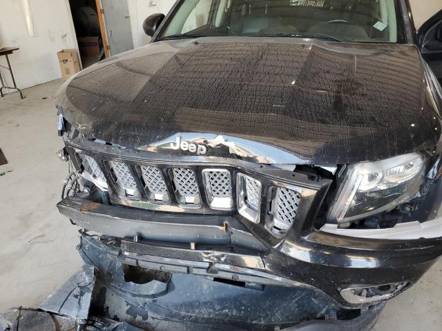 1C4NJCEA6GD803985 - 2016 JEEP COMPASS LATITUDE შავი ფოტო 11