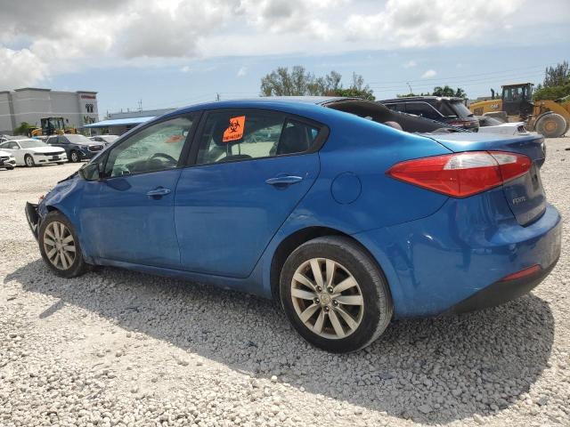 KNAFX4A63E5062077 - 2014 KIA FORTE LX BLUE photo 2