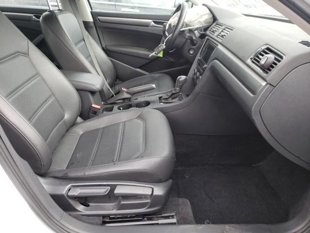 1VWDT7A32HC012930 - 2017 VOLKSWAGEN PASSAT R-LINE Ağ foto 5