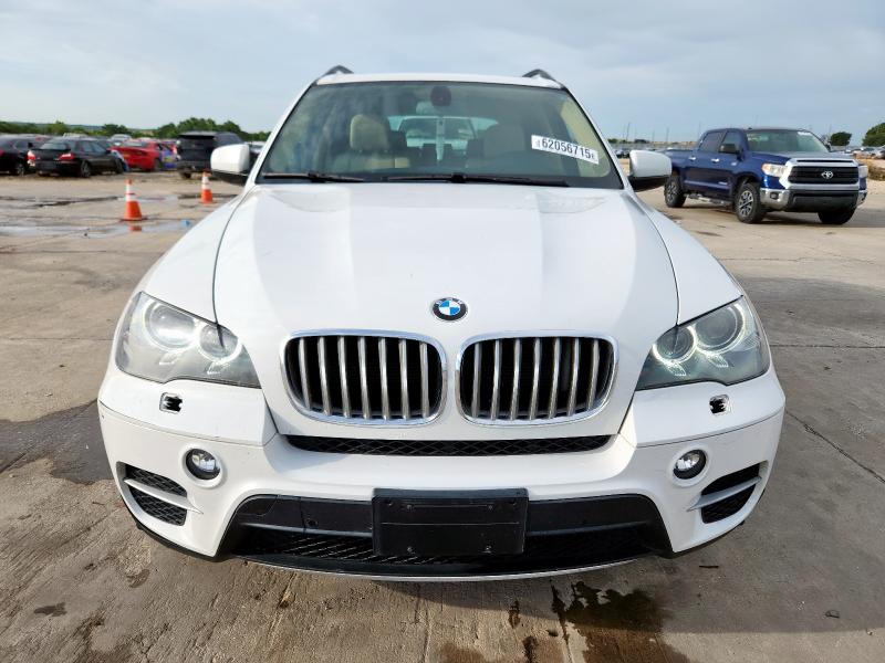 5UXZV4C57D0G52421 - 2013 BMW X5 XDRIVE35I Ақ фото 5