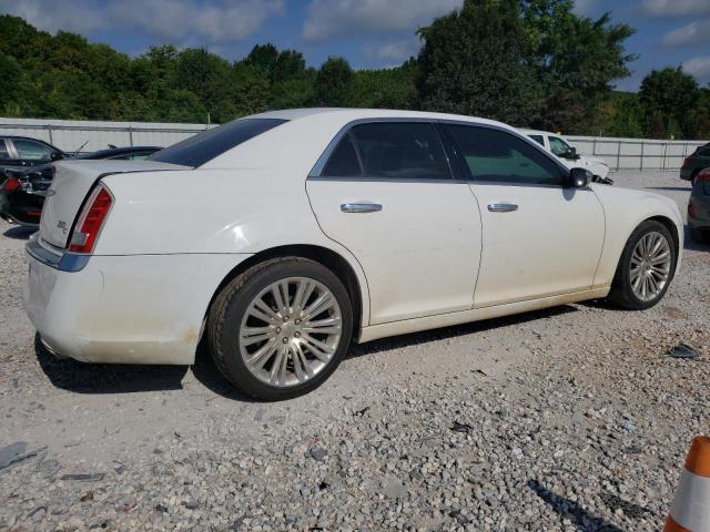 2C3CCAEG2EH106330 - 2014 CHRYSLER 300C WHITE photo 3