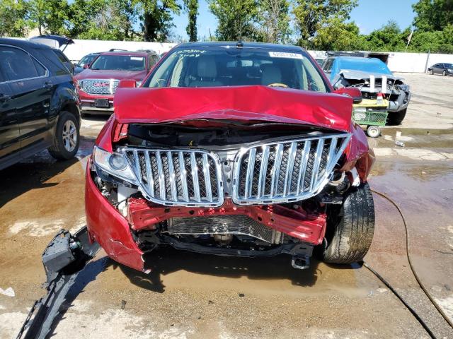 2LMDJ6JK5DBL17360 - 2013 LINCOLN MKX RED photo 5
