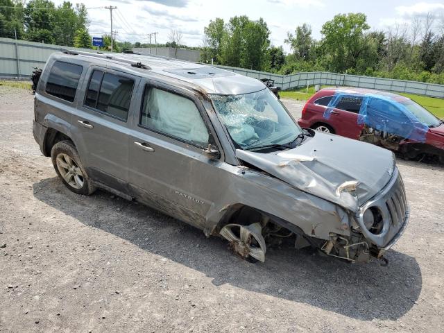 1C4NJRCB2CD676824 - 2012 JEEP PATRIOT LIMITED SILVER photo 4