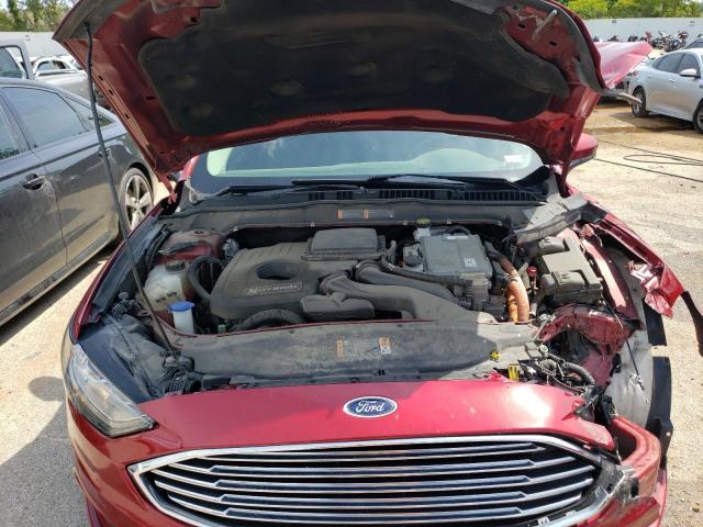 3FA6P0LU0JR172993 - 2018 FORD FUSION SE HYBRID RED photo 11