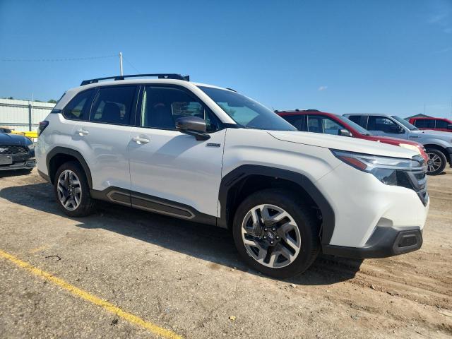JF2SLSRD6SH409241 - 2025 SUBARU FORESTER LIMITED WHITE photo 4