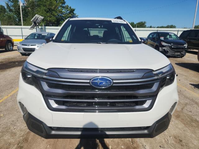 JF2SLSRD6SH409241 - 2025 SUBARU FORESTER LIMITED WHITE photo 5