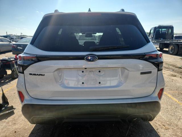 JF2SLSRD6SH409241 - 2025 SUBARU FORESTER LIMITED WHITE photo 6