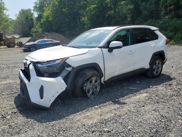 2024 TOYOTA RAV4 XLE, null