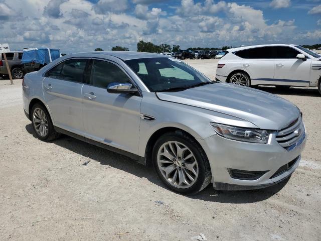 1FAHP2F81HG113729 - 2017 FORD TAURUS LIMITED SILVER photo 4