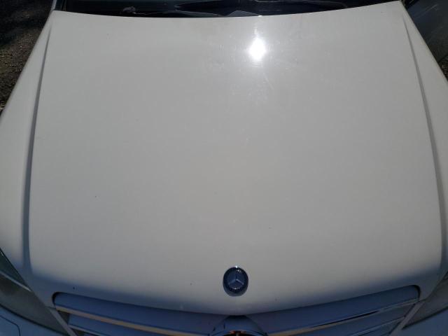 WDDGF8BBXAF448454 - 2010 MERCEDES-BENZ C 300 4MATIC WHITE photo 11