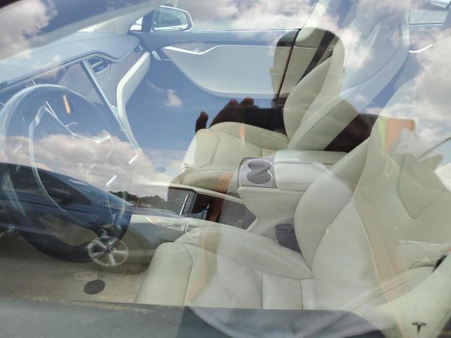 5YJSA1E24HF230661 - 2017 TESLA MODEL S 白色 照片 7