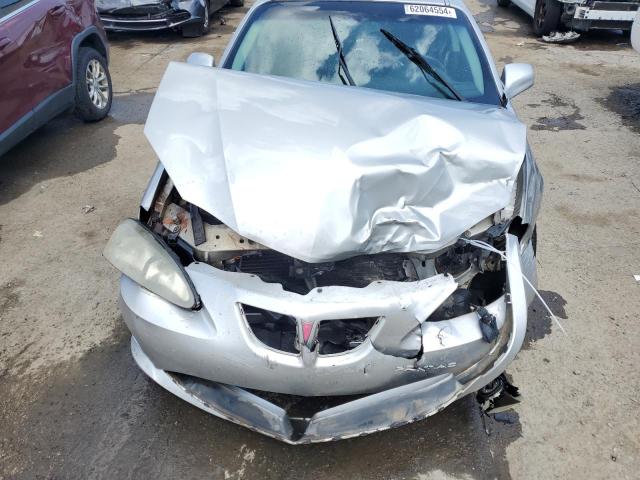 2G2WP552481108090 - 2008 PONTIAC GRAND PRIX 银色 照片 11