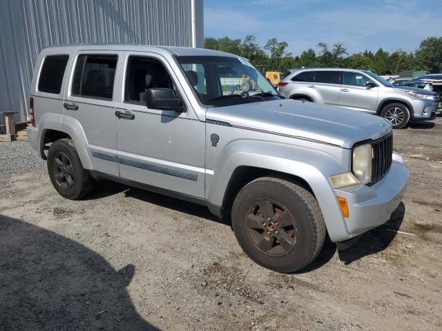 1J4PN2GKXAW107231 - 2010 JEEP LIBERTY SPORT SILVER photo 4