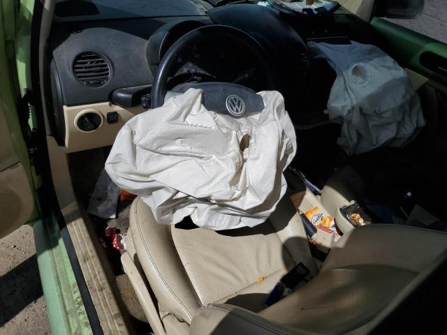 3VWDD21C82M425568 - 2002 VOLKSWAGEN NEW BEETLE GLX 绿色 照片 8