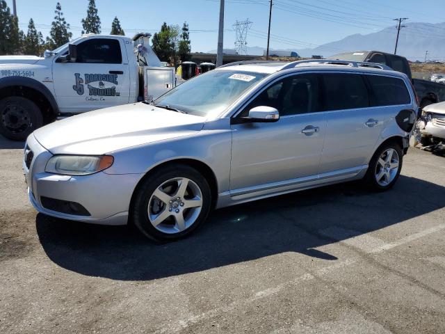 YV1BW982791102544 - 2009 VOLVO V70 3.2 SILVER photo 1