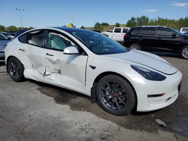 5YJ3E1EB5MF052987 - 2021 TESLA MODEL 3 WHITE photo 4