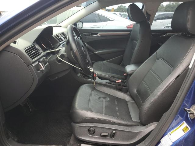 1VWDT7A39HC075118 - 2017 VOLKSWAGEN PASSAT R-LINE أزرق صورة 7