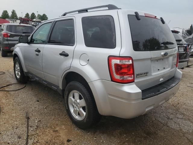 1FMCU9DG4CKC69006 - 2012 FORD ESCAPE XLT SILVER photo 2