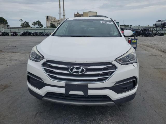 5NMZT3LB4JH081793 - 2018 HYUNDAI SANTA FE S WHITE photo 5