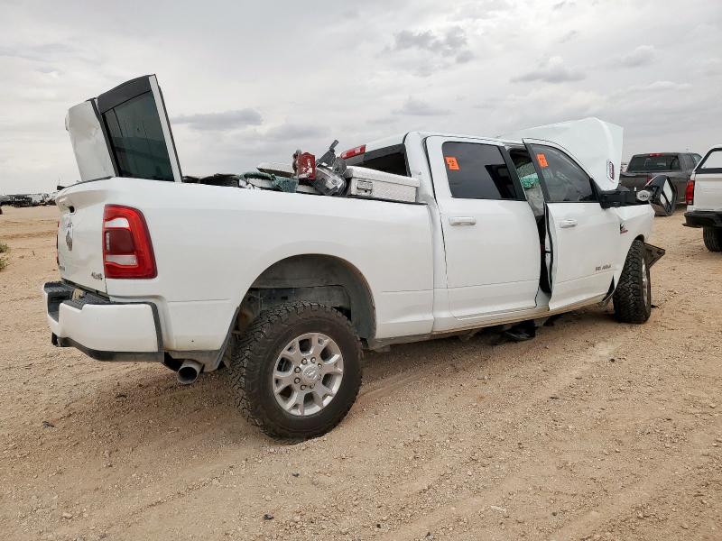3C6UR5FL5RG196412 - 2024 RAM 2500 LARAMIE Weiß Foto 3