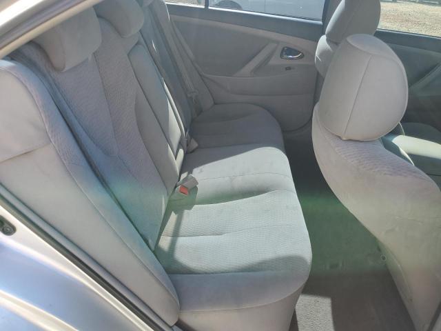 4T1BF3EKXBU736731 - 2011 TOYOTA CAMRY BASE Серебристый фото 10