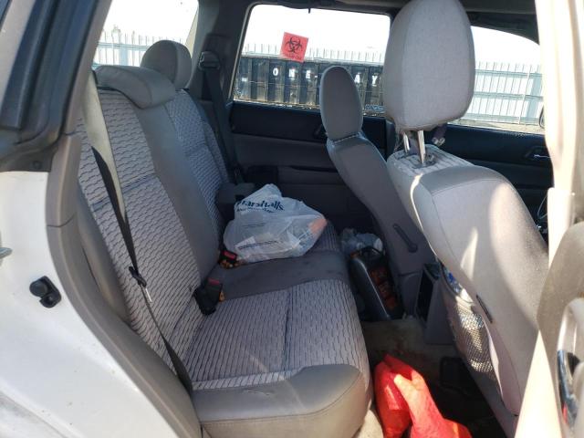 JF1SG65685H740916 - 2005 SUBARU FORESTER 2.5XS Белый фото 10