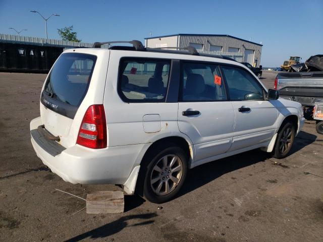 JF1SG65685H740916 - 2005 SUBARU FORESTER 2.5XS WHITE photo 3