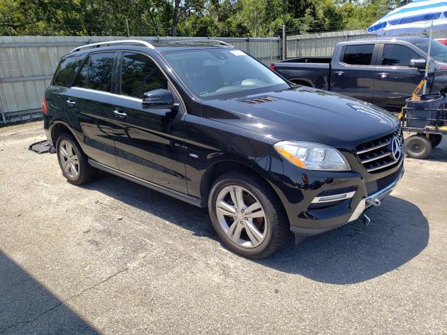 4JGDA5HB2CA027180 - 2012 MERCEDES-BENZ ML 350 4MATIC BLACK photo 4