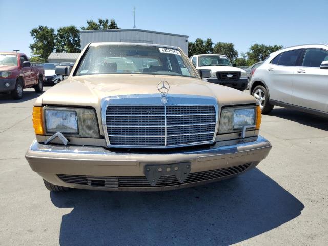 WDBCA24D5JA390364 - 1988 MERCEDES-BENZ 300 SE BROWN photo 5