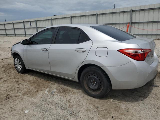 5YFBURHE7HP736498 - 2017 TOYOTA COROLLA L SILVER photo 2