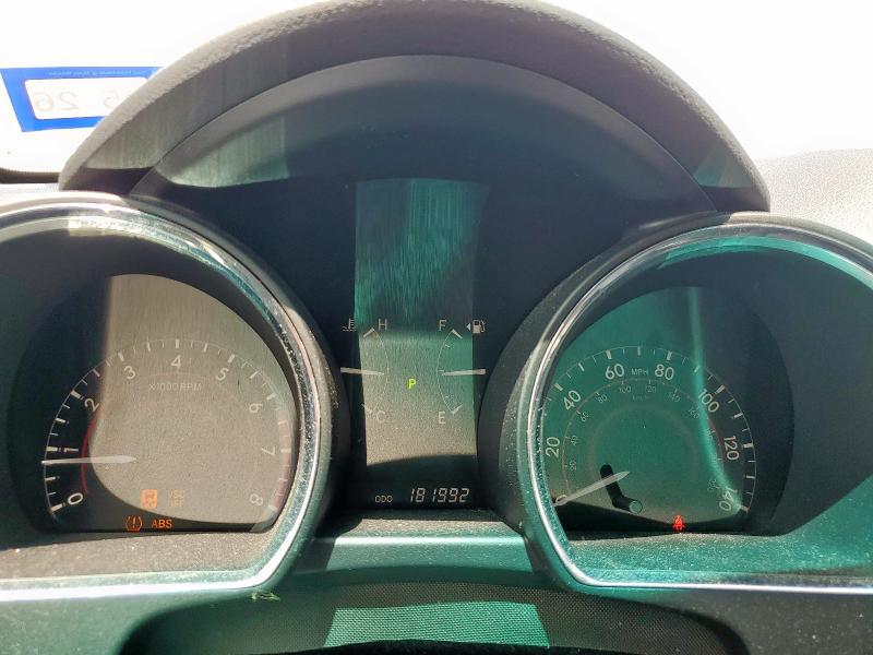 JTEDS41AX82014994 - 2008 TOYOTA HIGHLANDER SILVER photo 9