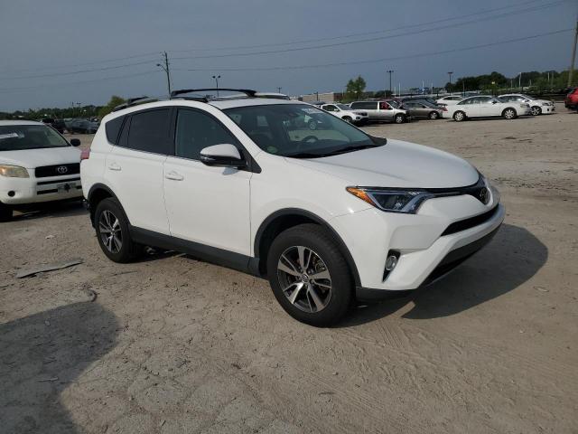 2T3RFREV2JW697473 - 2018 TOYOTA RAV4 ADVENTURE WHITE photo 4