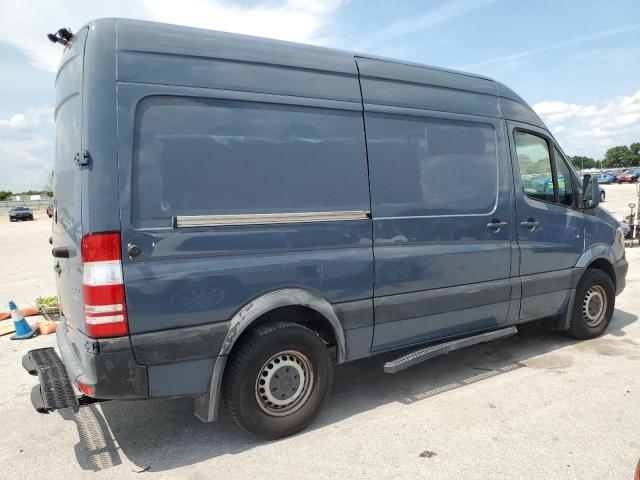 WD3PE7CD6JP628509 - 2018 MERCEDES-BENZ SPRINTER 2500 BLUE photo 3