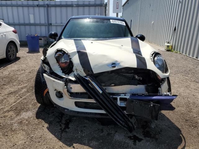 WMWXU1C57G2D09107 - 2016 MINI COOPER WHITE photo 5