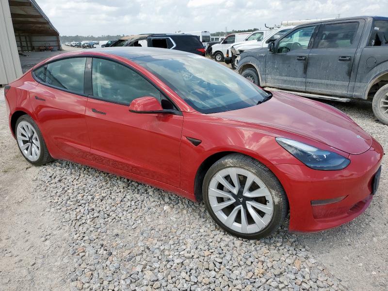 5YJ3E1EA8NF189530 - 2022 TESLA MODEL 3 RED photo 4