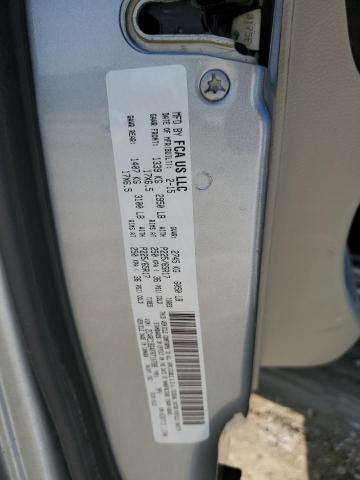 2C4RC1BG4FR710788 - 2015 CHRYSLER TOWN & COU TOURING 银色 照片 13