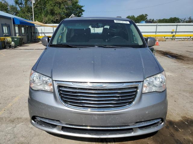 2C4RC1BG4FR710788 - 2015 CHRYSLER TOWN & COU TOURING 银色 照片 5